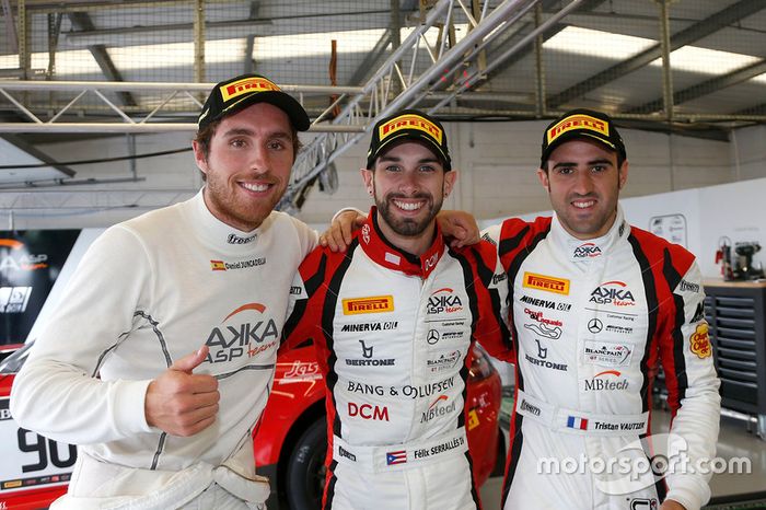 Pole position de #88 Akka ASP, Mercedes-AMG GT3: Felix Serralles, Daniel Juncadella, Tristan Vautier
