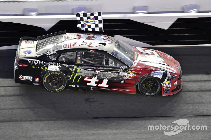 1. Kurt Busch, Stewart-Haas Racing, Ford