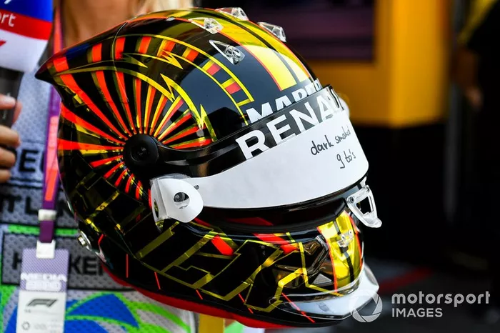 Un diseño de casco especial para Nico Hulkenberg, del equipo Renault F1.