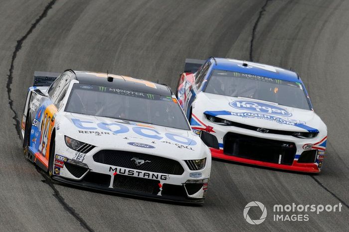  Clint Bowyer, Stewart-Haas Racing, Ford Mustang Toco Warranty and  Ryan Preece, JTG Daugherty Racing, Chevrolet Camaro Kroger