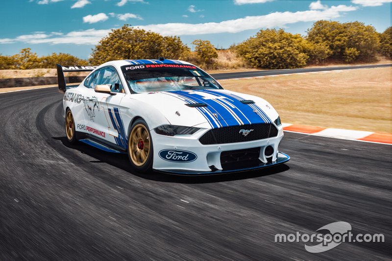 Ford Mustang Supercar