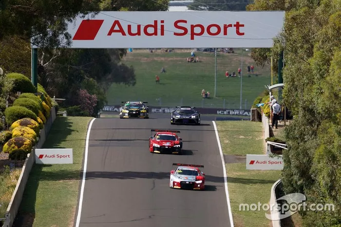 #22 Audi Sport Team Valvoline Audi R8 LMS: Kelvin Van der Linde, Garth Tander, Frederic Vervisch