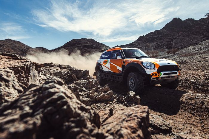 #238 X-Raid Mini John Cooper Works Rally Mini: Laia Sanz, Maurizio Gerini