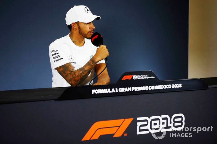 Lewis Hamilton, Mercedes AMG F1, en conferencia de prensa