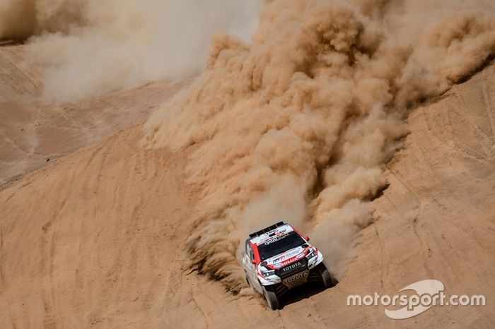 #301 Toyota Gazoo Racing Toyota Hilux: Nasser Al-Attiyah, Matthieu Baumel