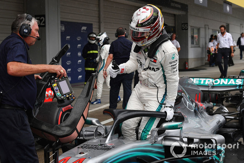 Lewis Hamilton, Mercedes-AMG F1 W09 in parc ferme