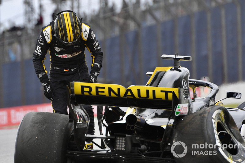 Ніко Хюлькенберг, Renault Sport F1 Team R.S. 18, розбив машину у другій практиці