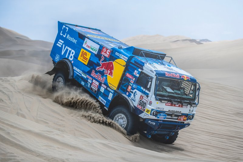 #500 Team Kamaz Master: Едіуард Ніколаєв, Євген Яковлєв, Володимир Рибаков