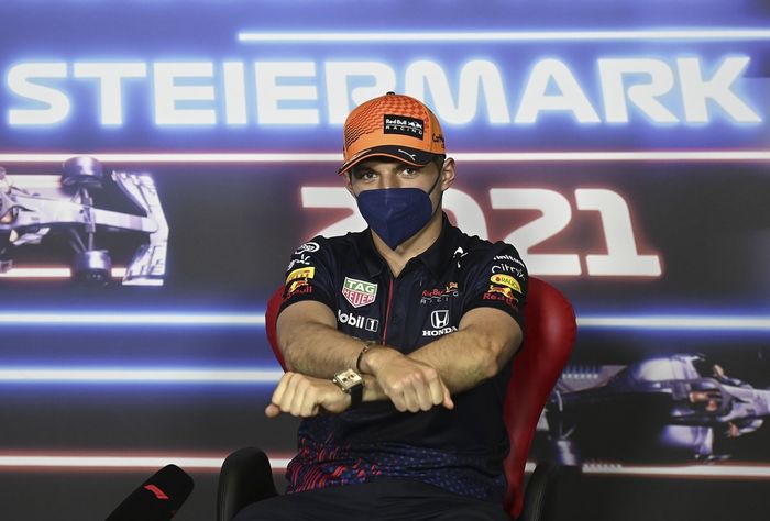 Max Verstappen, Red Bull Racing en la conferencia de prensa