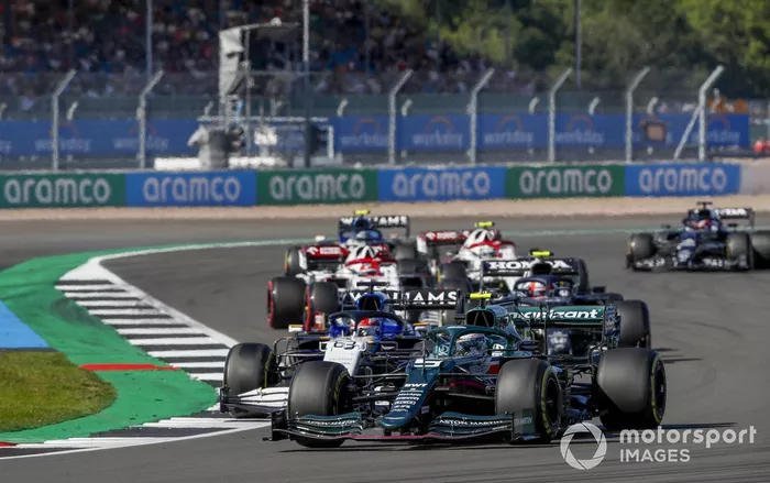 Sebastian Vettel, Aston Martin AMR21, George Russell, Williams FW43B, Pierre Gasly, AlphaTauri AT02