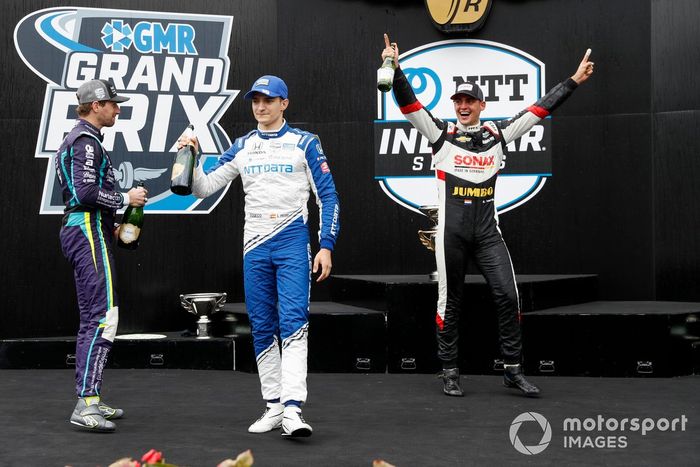 Podio: ganador Rinus VeeKay, Ed Carpenter Racing Chevrolet, segundo Romain Grosjean, Dale Coyne Racing with RWR Honda, y tercero Alex Palou, Chip Ganassi Racing Honda