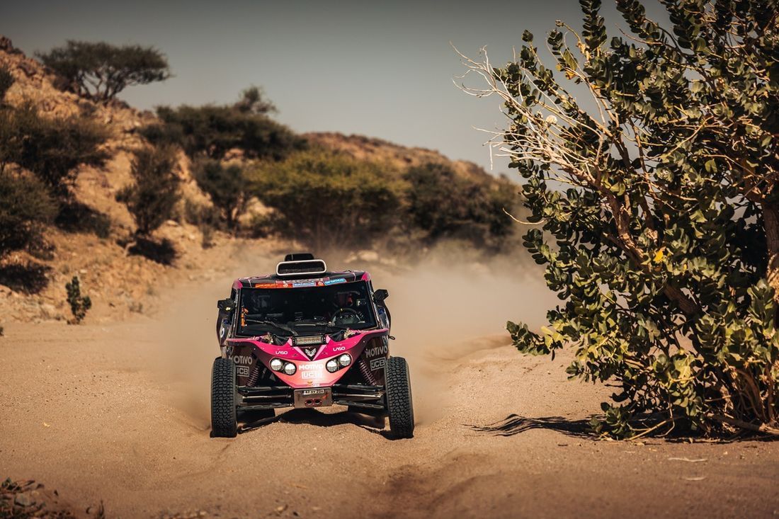 #340 X-Raid Equipo X-Raid: Maria Gameiro, José Marques