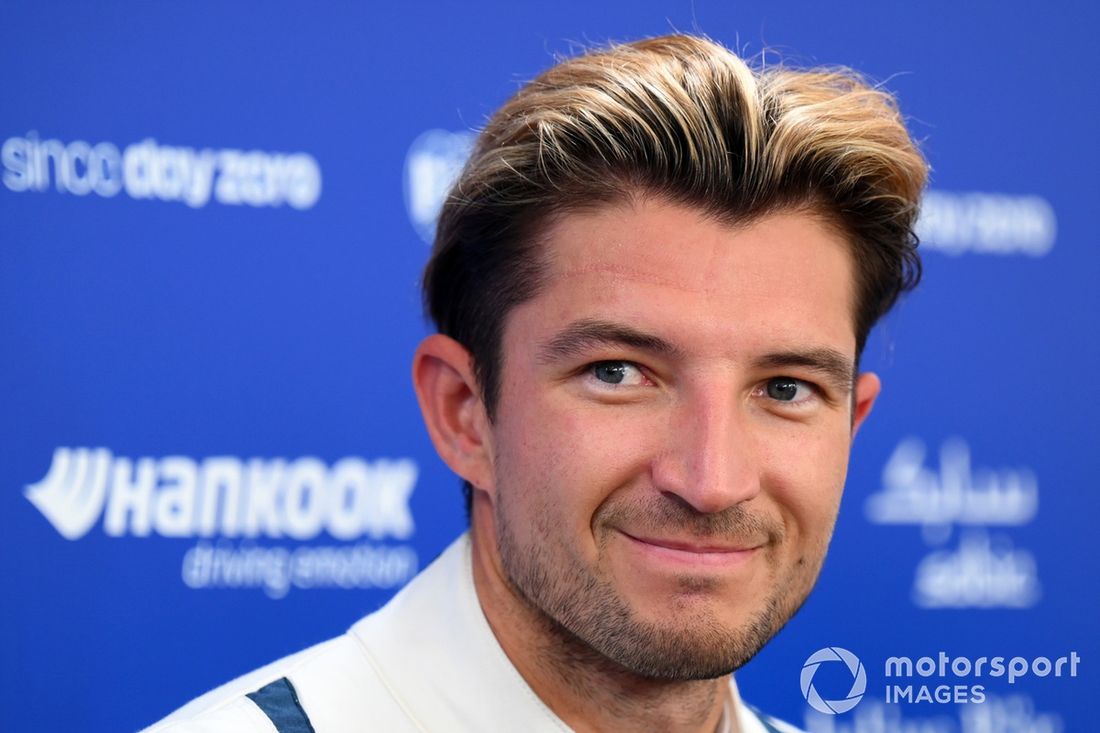 Jake Dennis de Gran Bretaña y Andretti Fórmula E observa