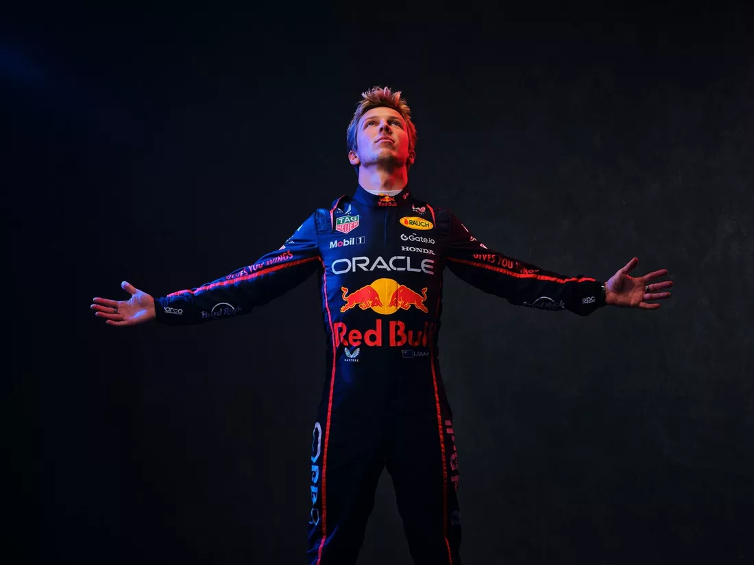 liam-lawson-red-bull-racing.webp