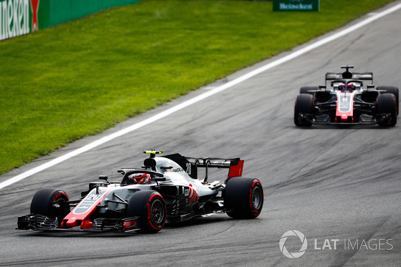 Kevin Magnussen, Haas F1 Team VF-18, Romain Grosjean, Haas F1 Team VF-18