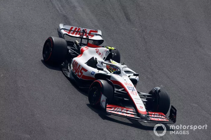 Mick Schumacher, Haas VF-22