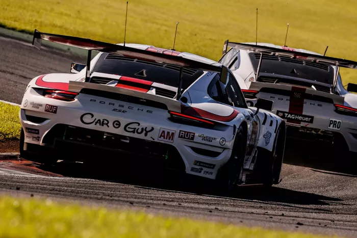 #56 Team Project 1 Porsche 911 RSR - 19 GTE-AM: Takeshi Kimura, Oliver Millroy, Ben Barnicoat