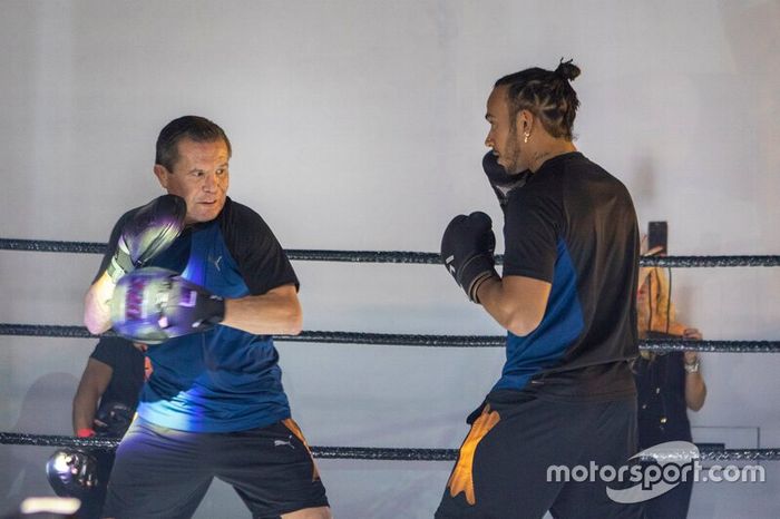 Lewis Hamilton, Mercedes y Julio César Chávez, excampeón mundial de boxeo