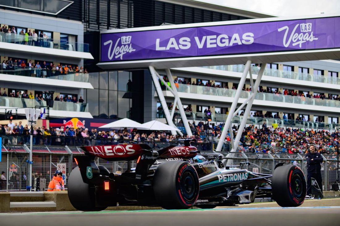 George Russell, Mercedes W15