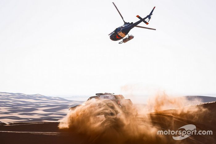 #300 X-Raid Mini JCW Team: Carlos Sainz, Lucas Cruz