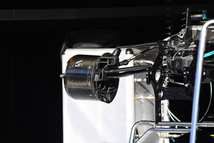 Detalle del freno delantero del Mercedes F1 W11