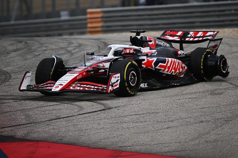 Esteban Ocon, crash du Haas F1 Team

