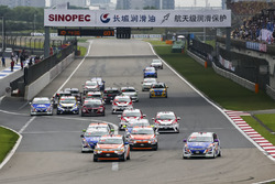 China Cup Race action
