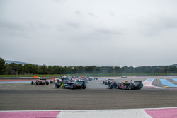 Start, Alessio Lorandi, Carlin Dallara F312 Volkswagen, Sérgio Sette Câmara, Motopark Dallara F312