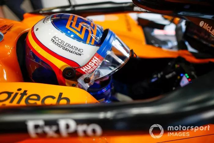 Carlos Sainz Jr., McLaren