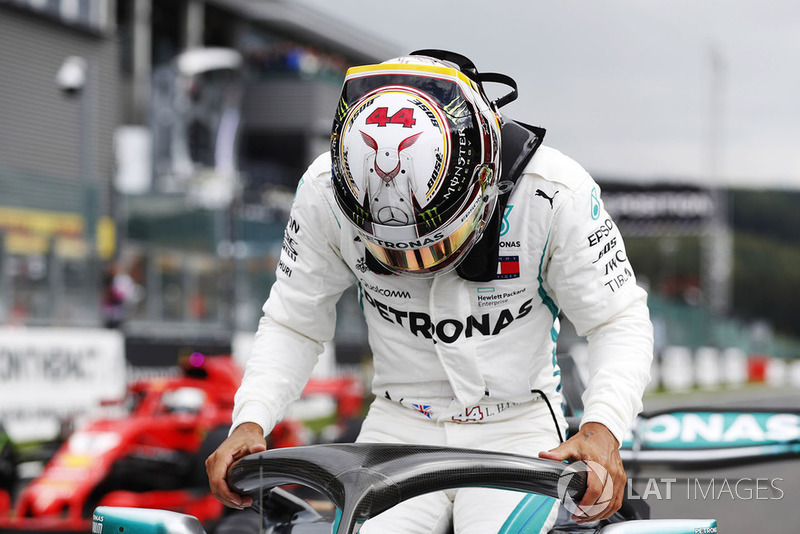 Lewis Hamilton - Mercedes - 9