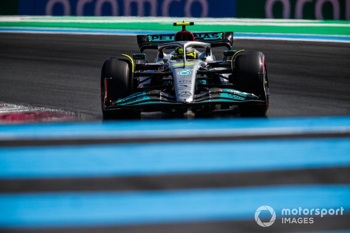 Lewis Hamilton, Mercedes W13