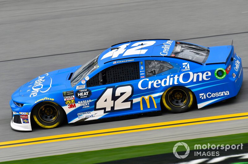 26. Kyle Larson, Chip Ganassi Racing, Chevrolet Camaro Credit One Bank