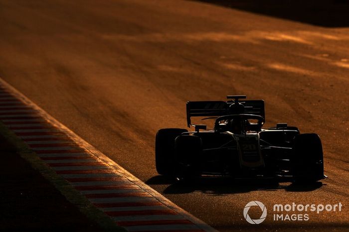 Kevin Magnussen, Haas F1 Team VF-19