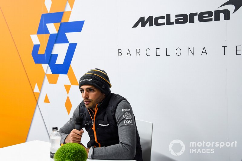 Carlos Sainz Jr., McLaren, tiene una conferenza stampa