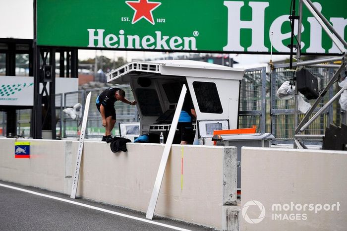 Preparaciones para la llegada del tifón a Suzuka