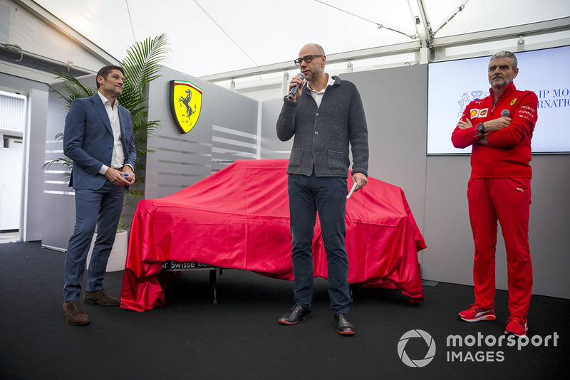 Maurizio Arrivabene, Team Principal, Ferrari, al lancio della nuova livrea Ferrari