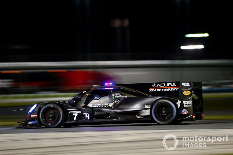 #7 Helio Castroneves, Ricky Taylor, Alexander Rossi; Acura Team Penske, Acura DPi (DPi)