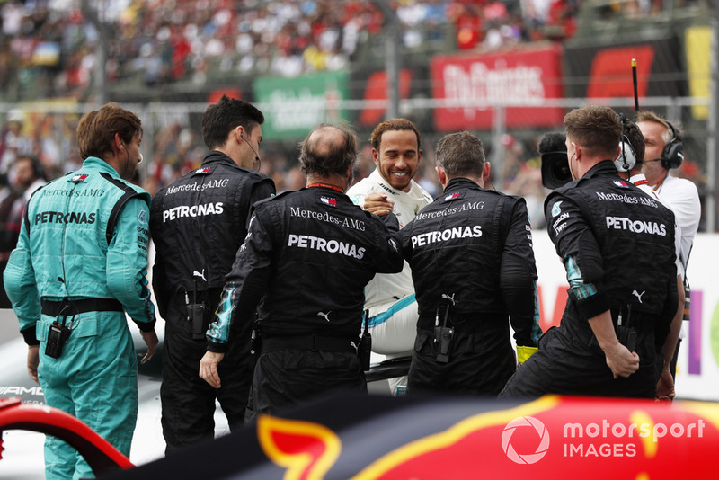 Lewis Hamilton, Mercedes AMG F1, celebrates with his team after winning his fifth World Championship