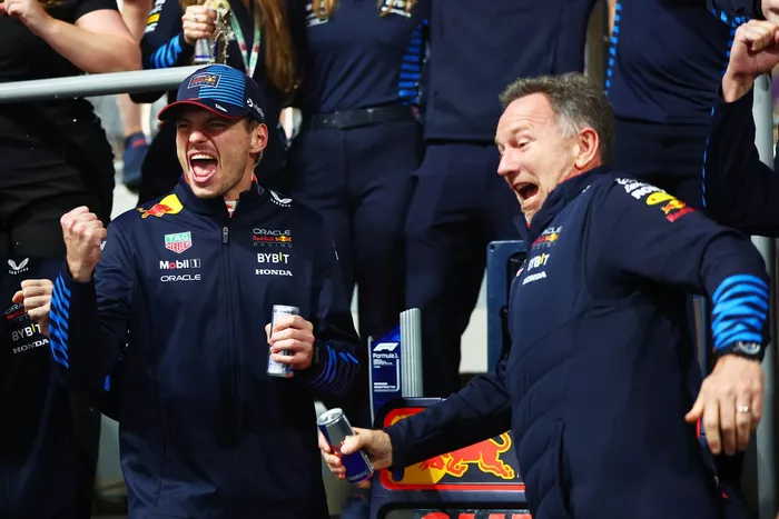 Max Verstappen, Red Bull Racing RB20, Christian Horner, directeur de l'équipe Oracle Red Bull Racing
