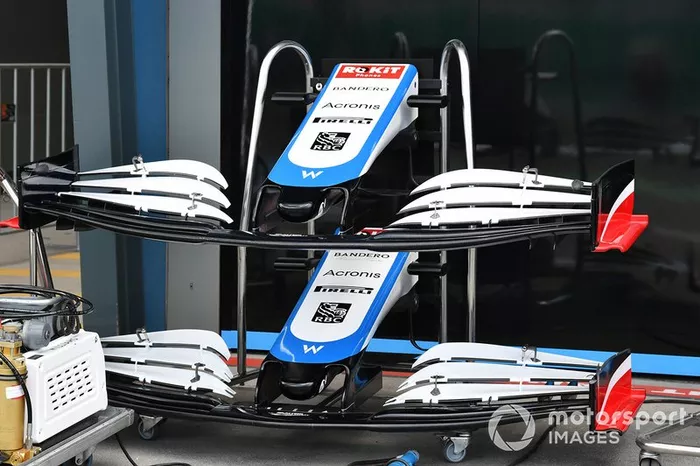 Musi e ali anteriori di ricambio della WIlliams
