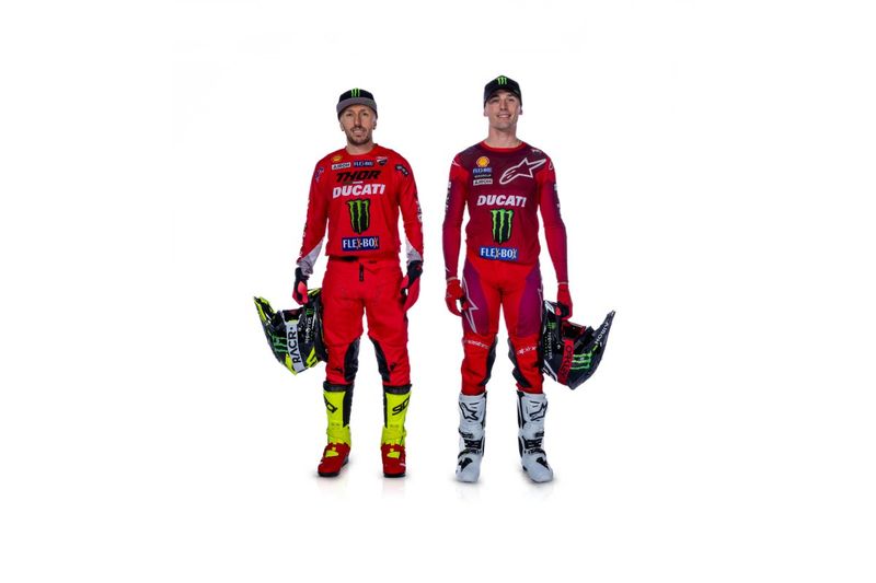 Tony Cairoli, Equipo Ducati y Alessandro Lupino, Equipo Ducati