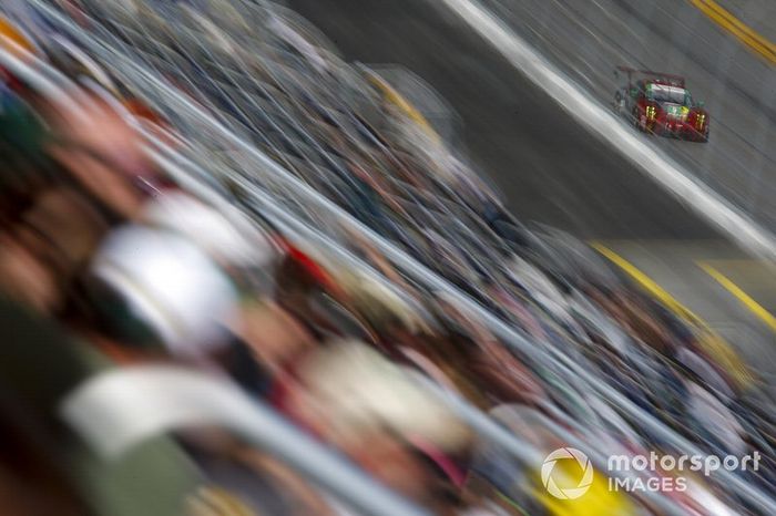 #9 PFAFF Motorsports Porsche 911 GT3 R, GTD: Dennis Olsen, Zacharie Robichon, Lars Kern, Patrick Pilet