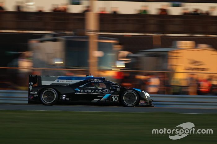 #10 Wayne Taylor Racing Cadillac DPi: Renger Van Der Zande, Ryan Briscoe, Scott Dixon