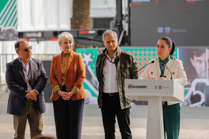 Federico Gonzalez Compean director CIE, Alejandro Sóberon, presidente CIE, Sergio Pérez, Red Bull, Claudia Sheinbaum, jefa de gobierno CMDX