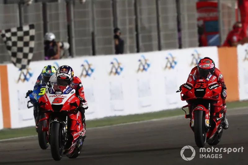Johann Zarco et Pecco Bagnaia battent Joan Mir sur la ligne