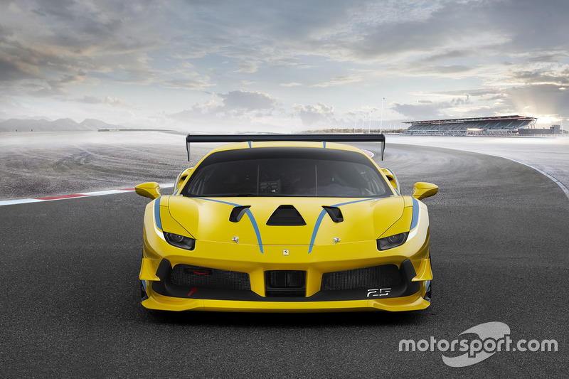 Ferrari 488 Challenge