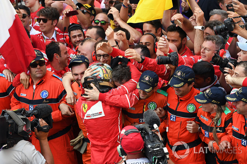 Переможець Себастьян Феттель, Ferrari