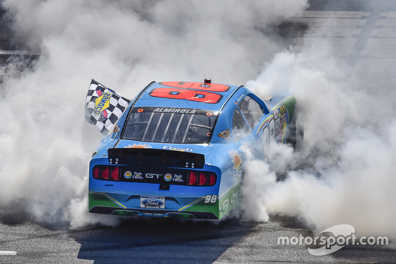 1. Aric Almirola, Biagi-DenBeste Racing, Ford