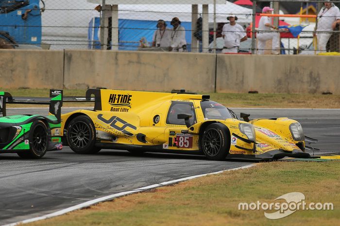 Problemas para #85 JDC/Miller Motorsports ORECA 07: Stephen Simpson, Mikhail Goikhberg, Chris Miller
