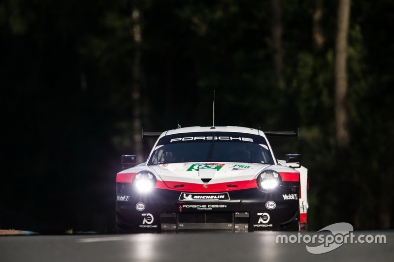 #93 Porsche GT Team Porsche 911 RSR: Patrick Pilet, Nick Tandy, Earl Bamber